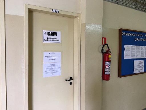 Frente da sala da CAM