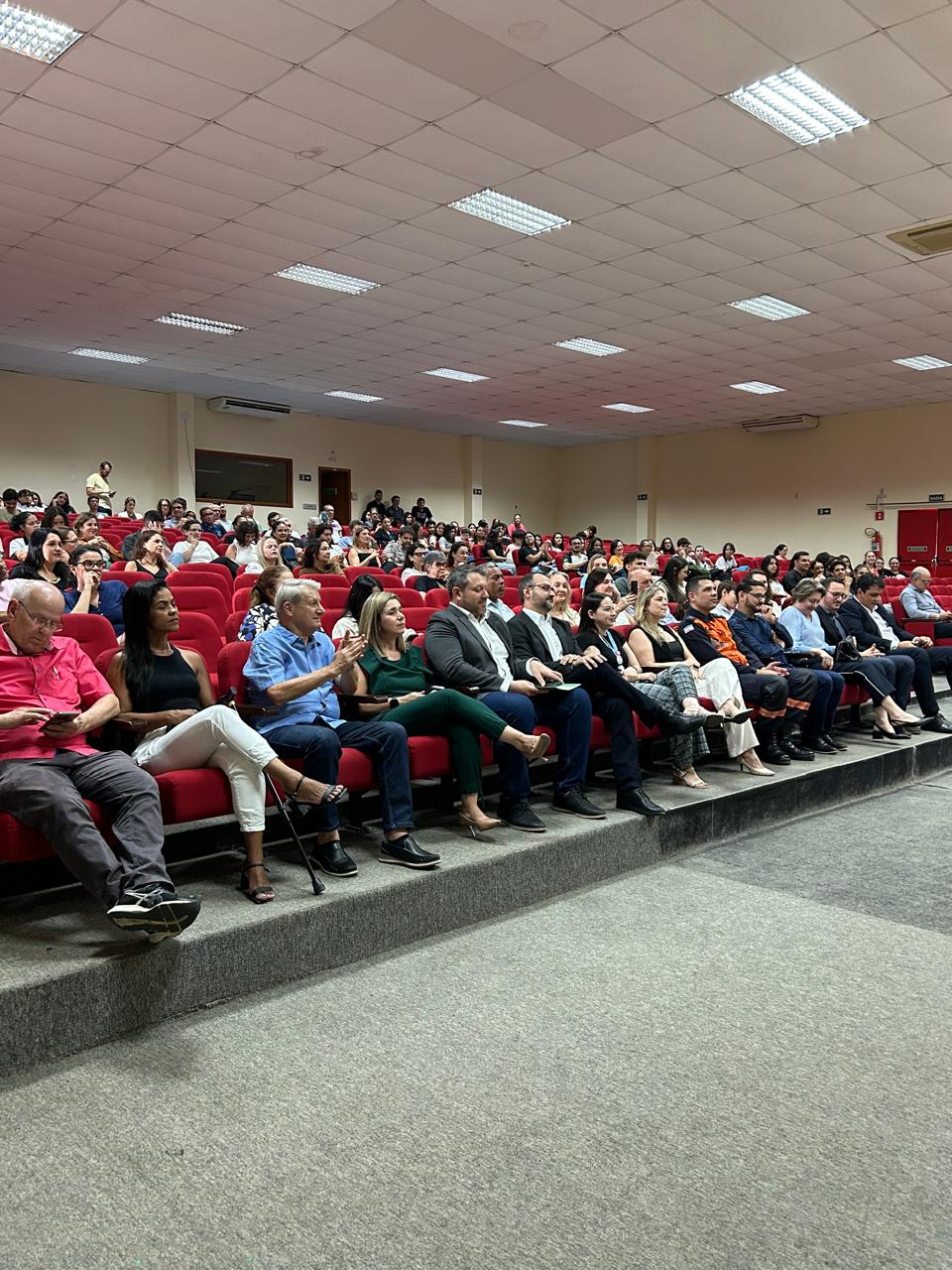 882a6706 3df2 4e2a b7e2 bfd7822c7146